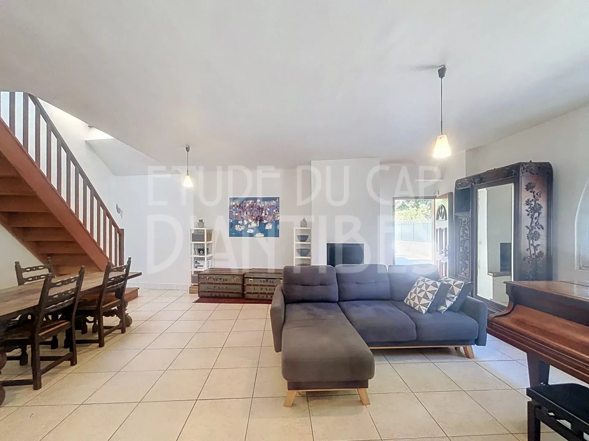 Appartement à vendre, 77m², Antibes
