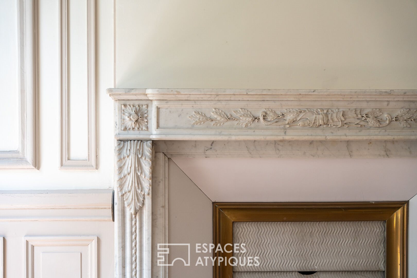 Maison – Tours, Maryse Bastié, Les Halles - Plus