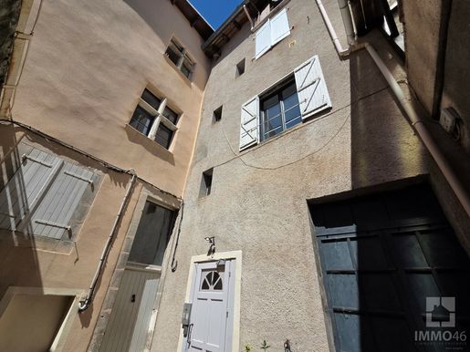 Maison 14 pièces 309 m² · à Cahors · 309 m² · 408 100 €