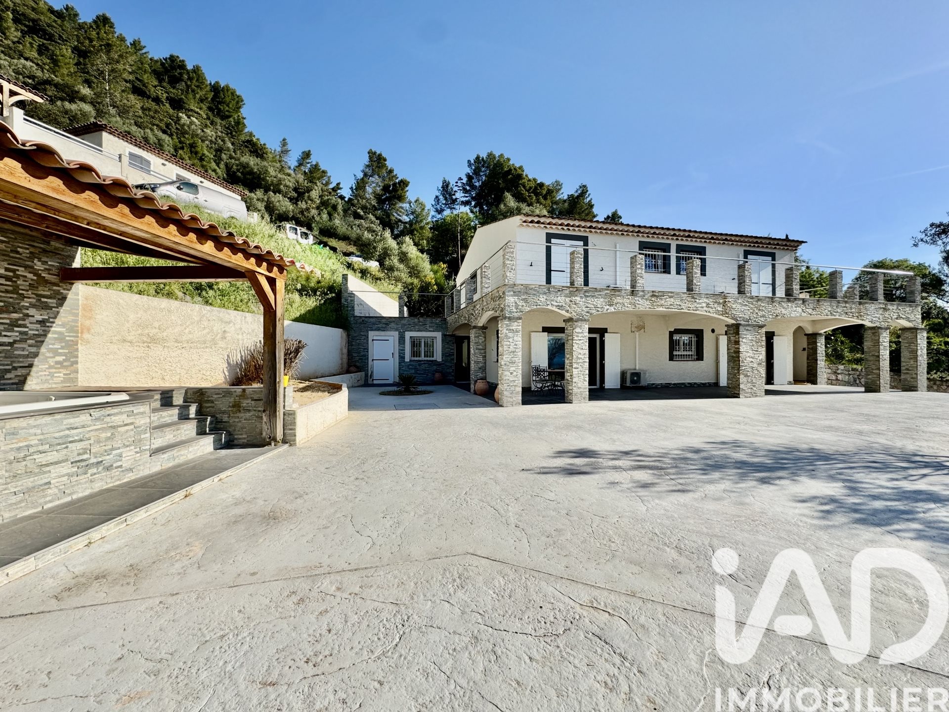 Maison à vendre, 250m², Vidauban