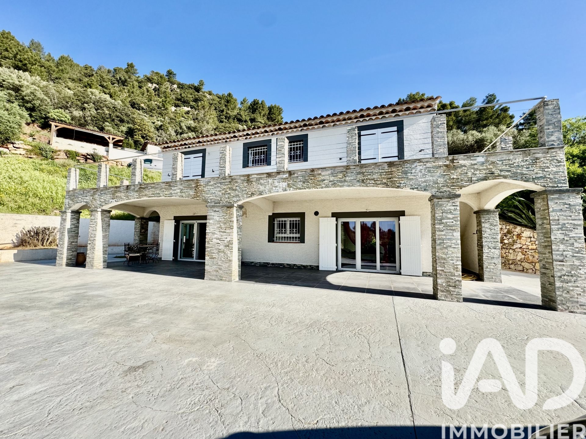 Maison à vendre, 250m², Vidauban