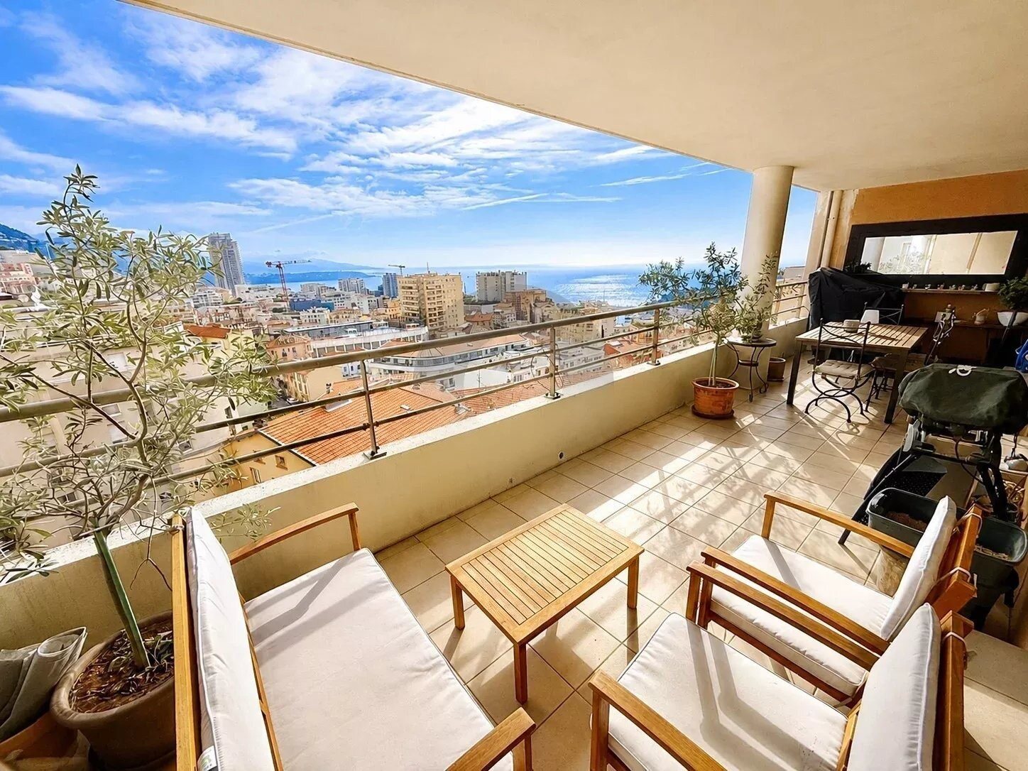 Appartement à vendre, 95m², Beausoleil