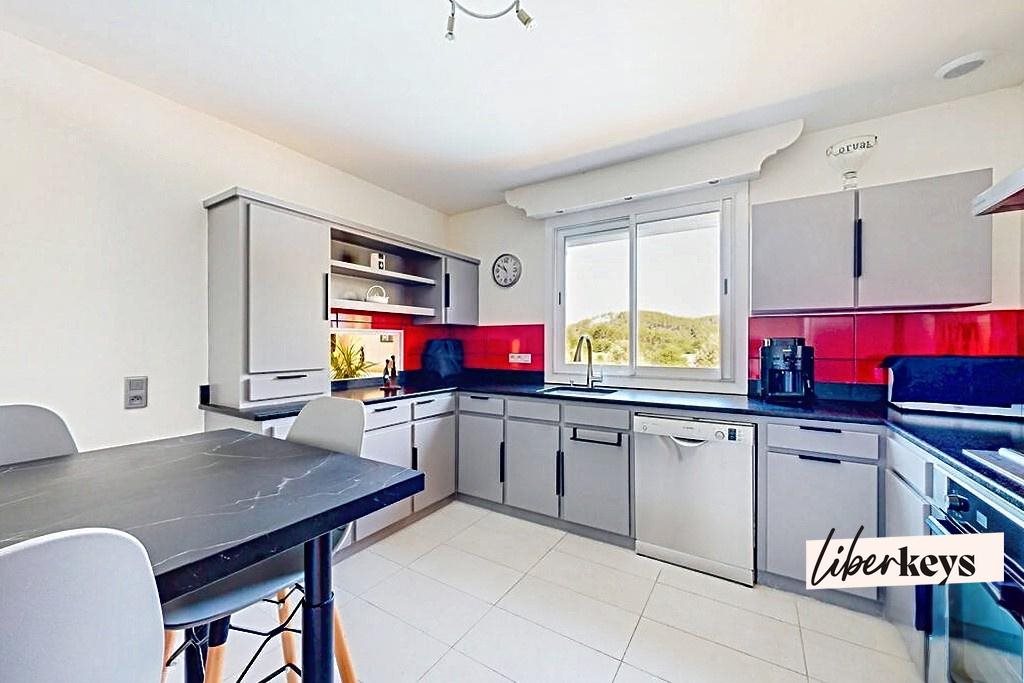 Maison à vendre, 202m², Saint-Sébastien-d'Aigrefeuille