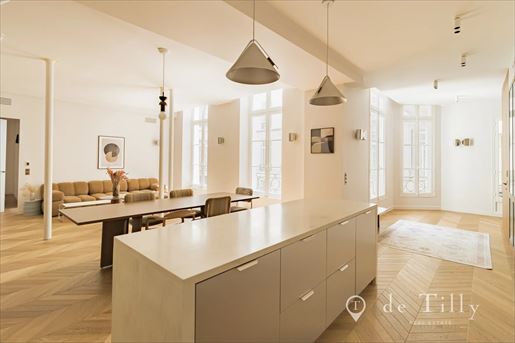 Appartement 5 pièces 167 m² · à Paris 1er · 167 m² · 3 400 000 €