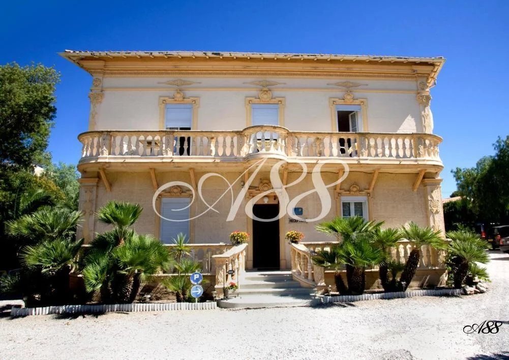 Maison à vendre, 520m², Saint-Raphaël