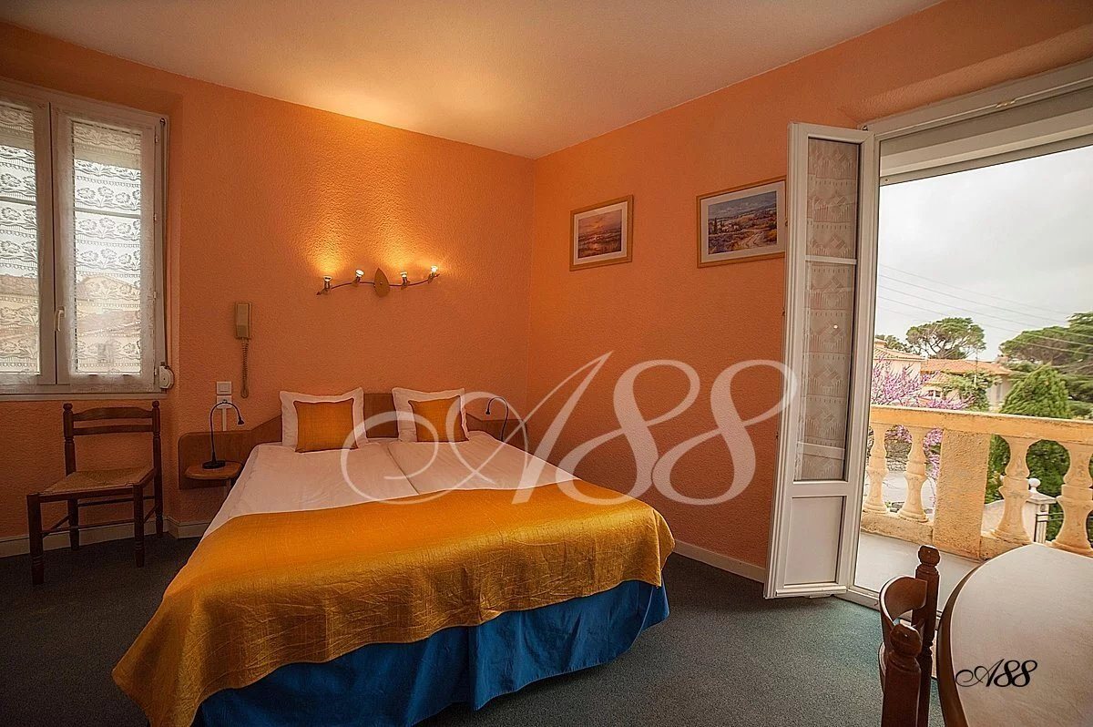 Maison à vendre, 520m², Saint-Raphaël