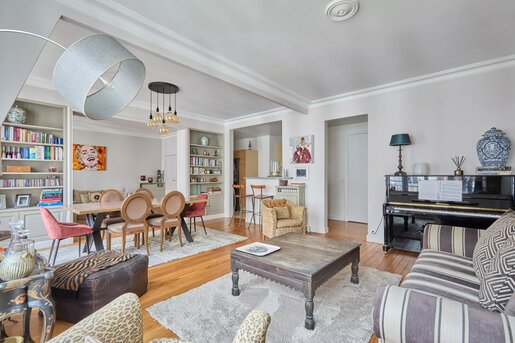 Appartement 6 pièces 128 m² · à Paris 16ème · 128 m² · 1 380 000 €