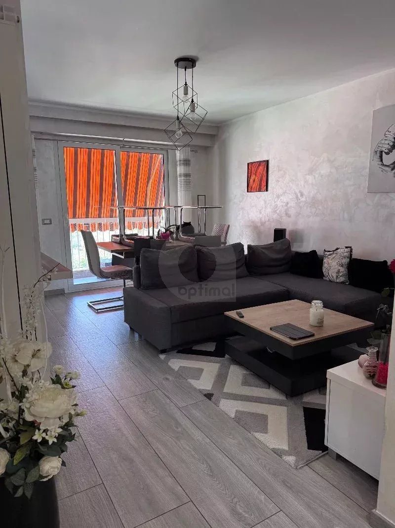 Appartement à louer, 72m², Roquebrune-Cap-Martin
