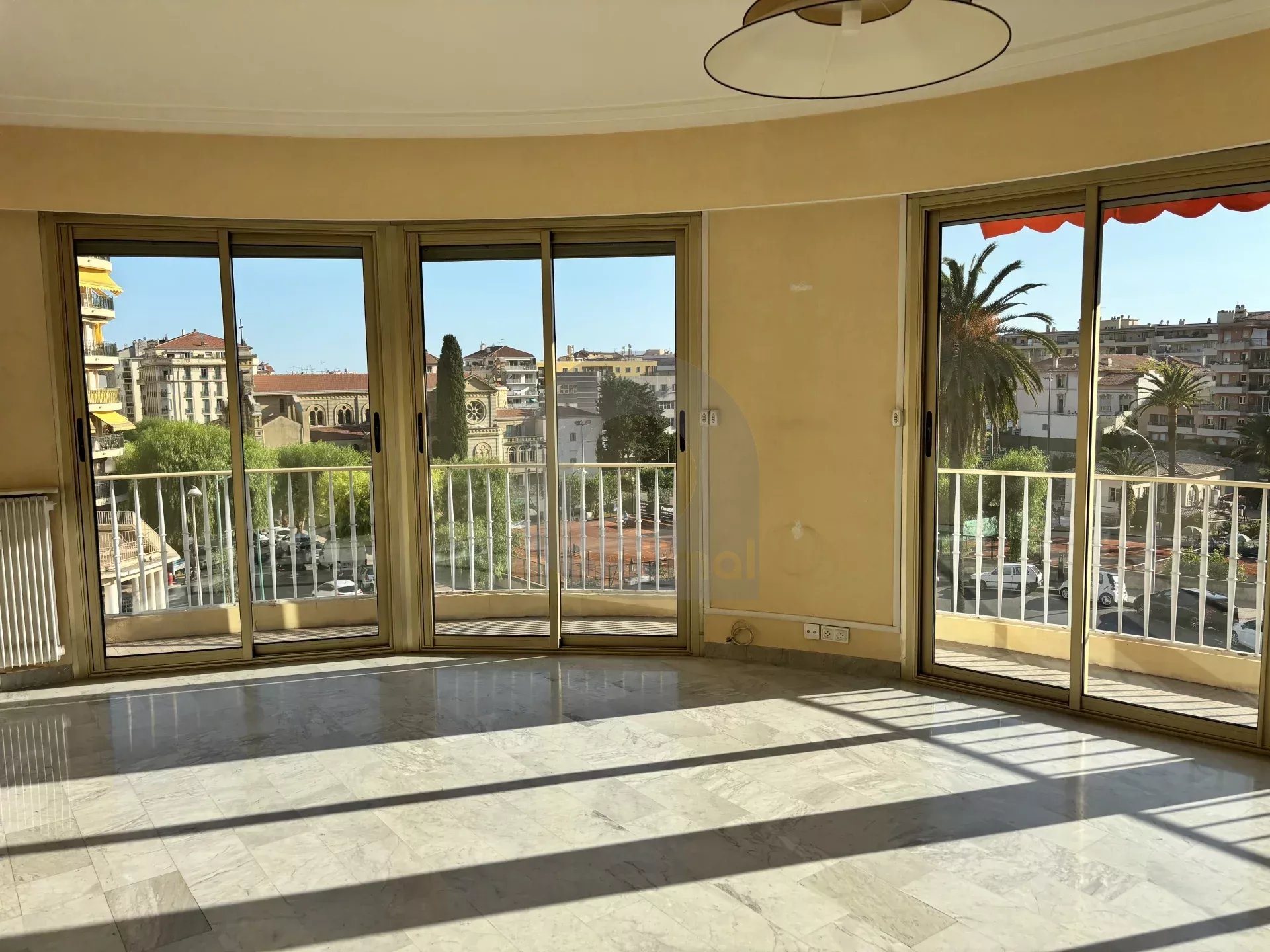 Appartement à vendre, 72m², Menton