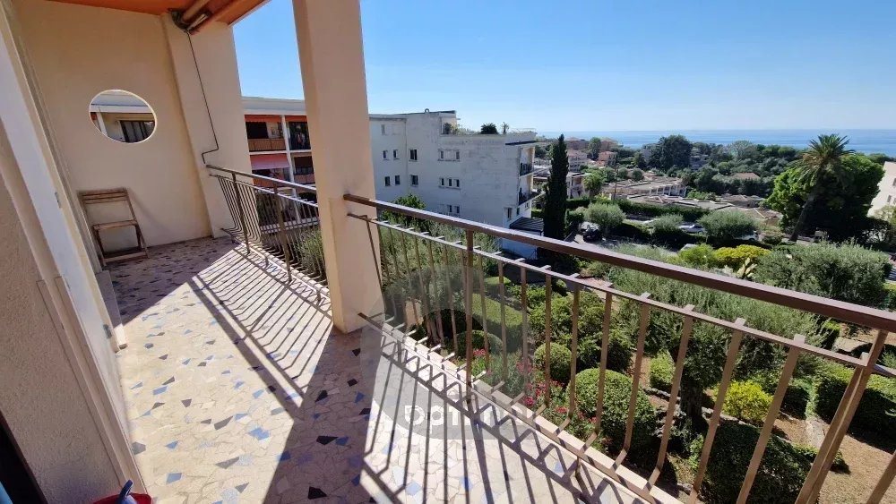 Appartement à louer, 34m², Roquebrune-Cap-Martin