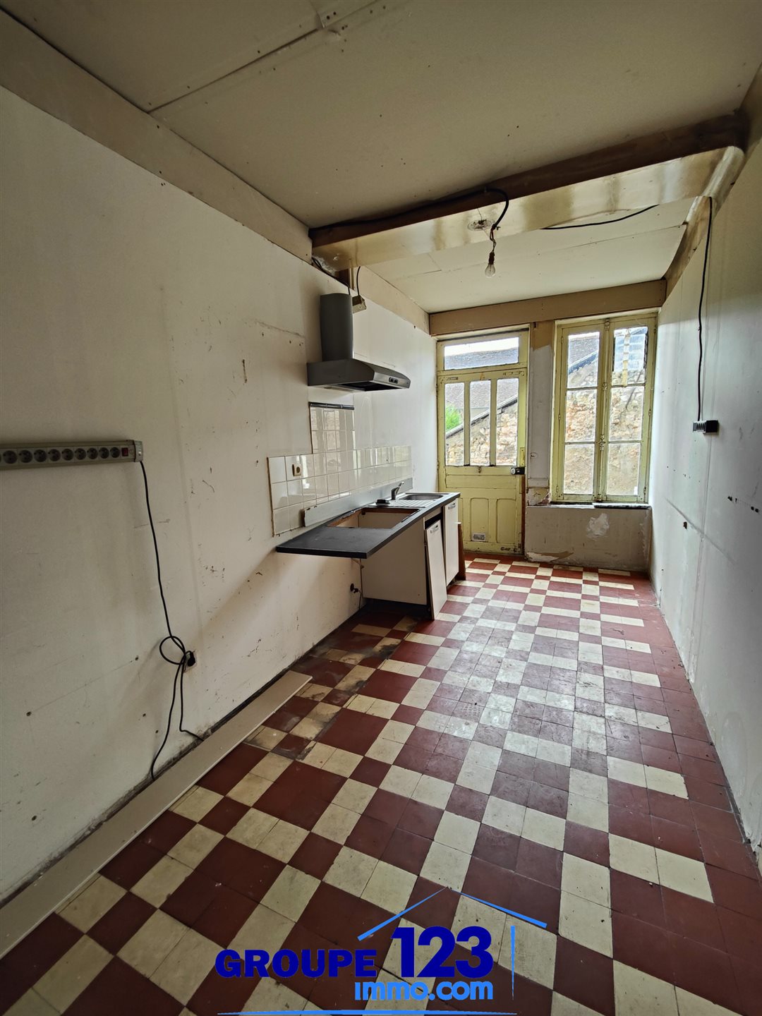 Maison à vendre, 69m², Laroche-Saint-Cydroine