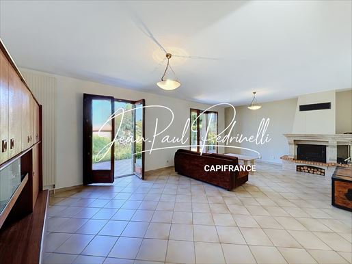 4 pièces 101 m² · à Caluire-Et-Cuire · 101 m² · 569 000 €