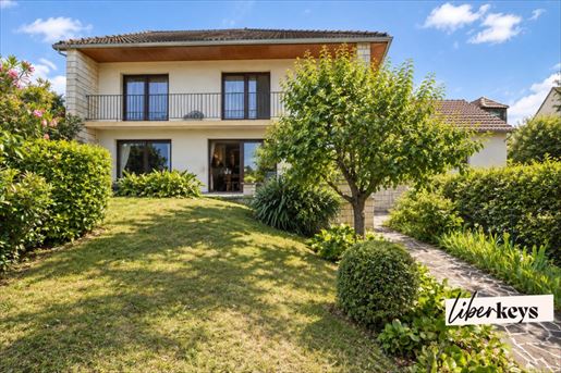 6 pièces 140 m² · à Deuil-la-Barre · 140 m² · 510 000 €