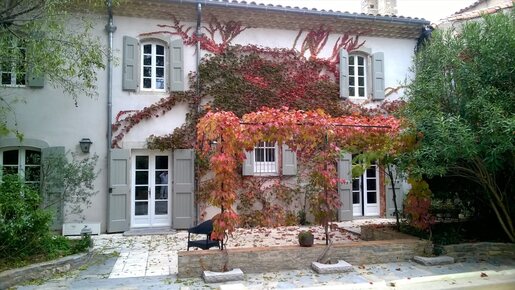 8 pièces 202 m² · à Liouc · 202 m² · 892 500 €