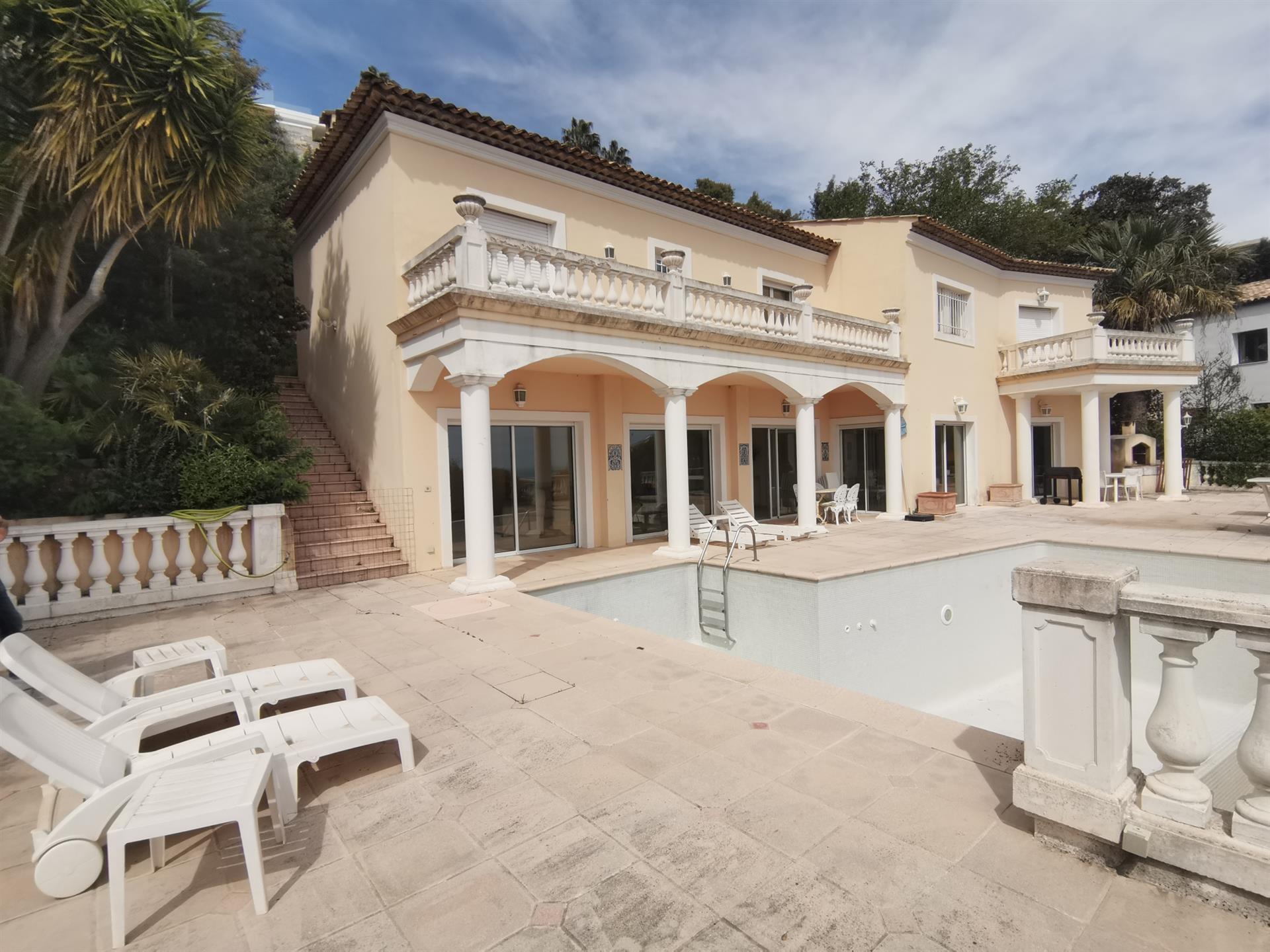 Maison à vendre, 368m², Mandelieu-la-Napoule