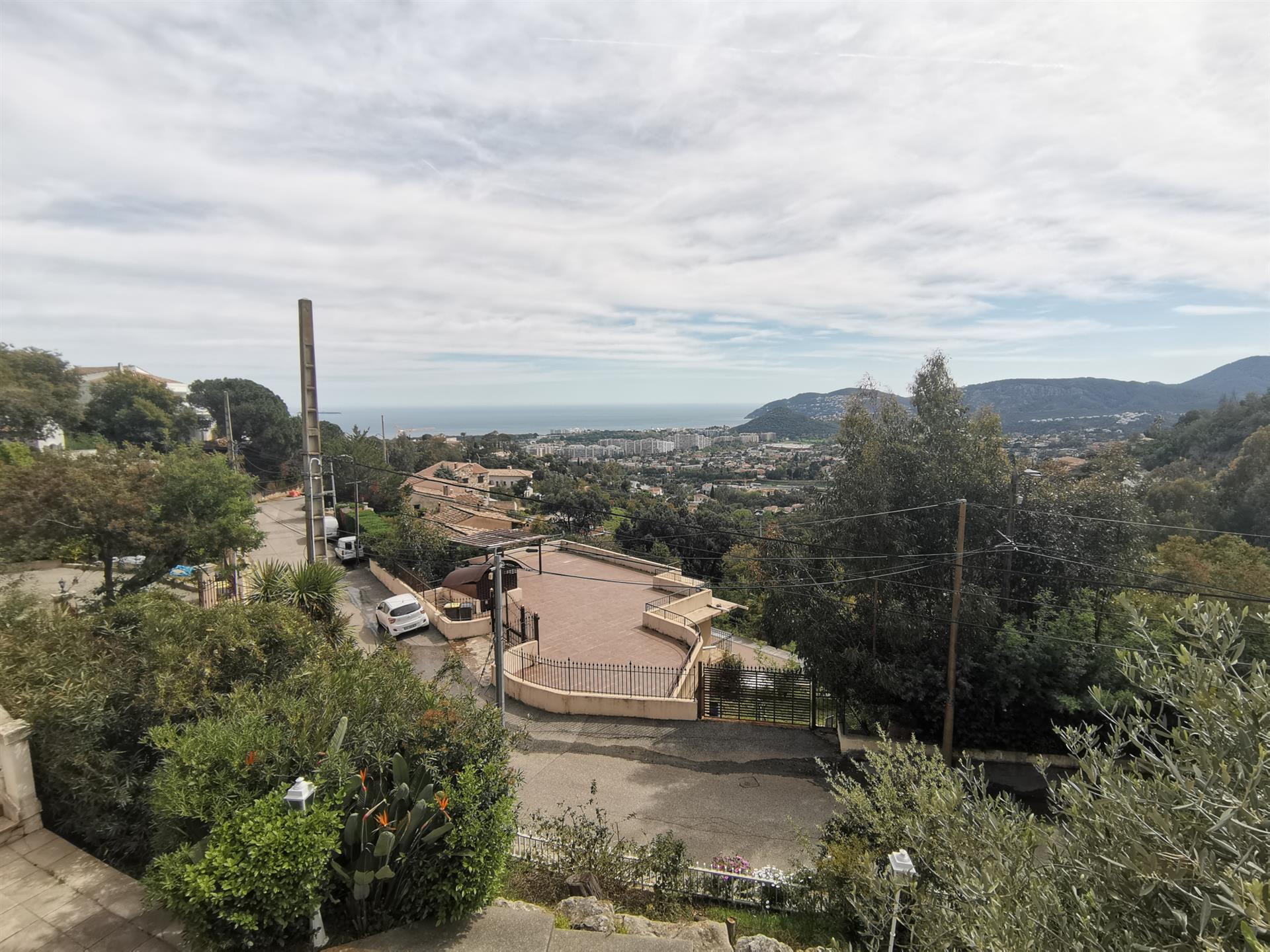 Maison à vendre, 368m², Mandelieu-la-Napoule