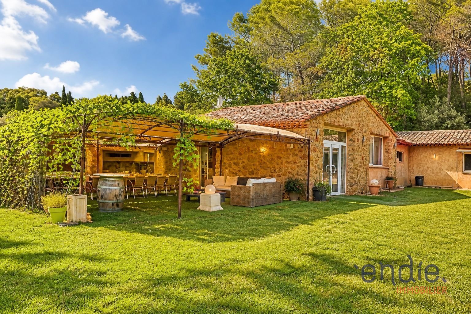 Maison à vendre, 303m², Lorgues