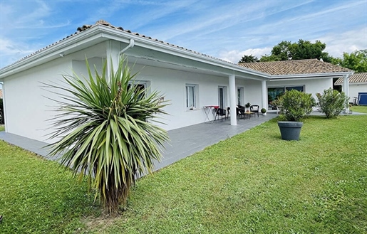 Maison 5 pièces 169 m² · à Ambarès-Et-Lagrave · 169 m² · 455 000 €