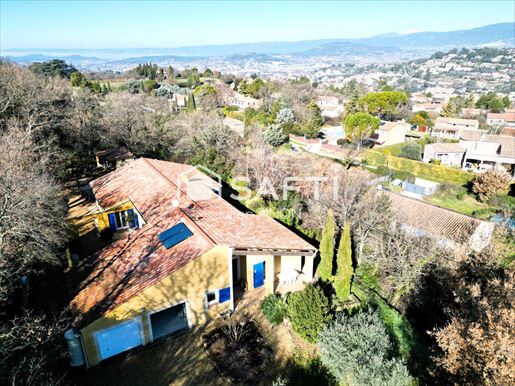 Maison 8 pièces 224 m² · à Apt · 224 m² · 629 000 €