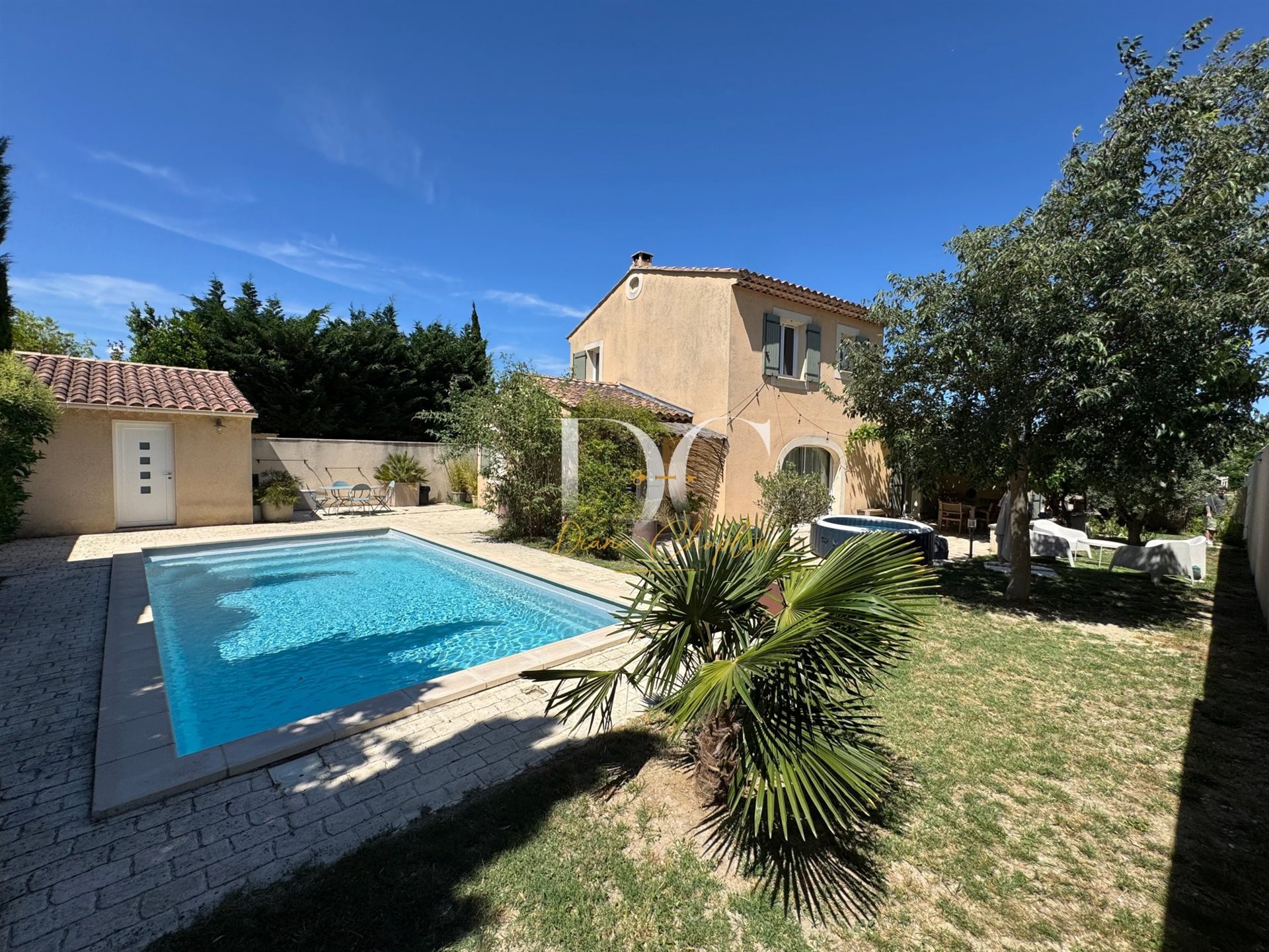Maison à vendre, 145m², Châteauneuf-de-Gadagne