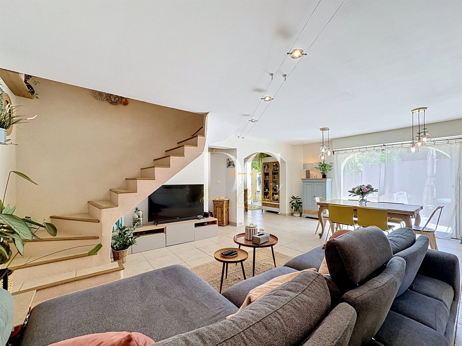 Maison à vendre, 145m², Châteauneuf-de-Gadagne