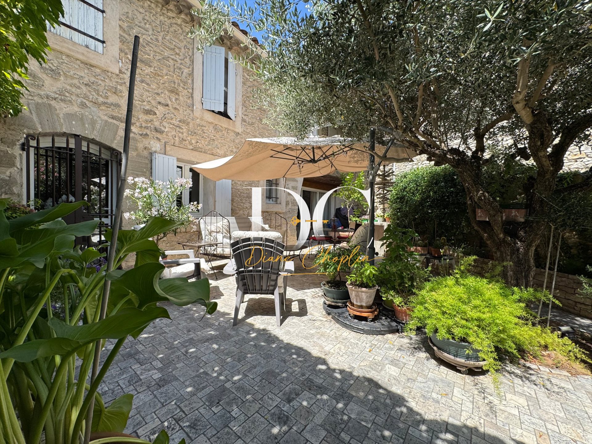 Maison à vendre, 179m², Caumont-sur-Durance