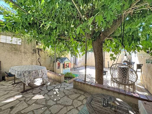 Maison 5 pièces 86 m² · à Avignon · 86 m² · 212 000 €