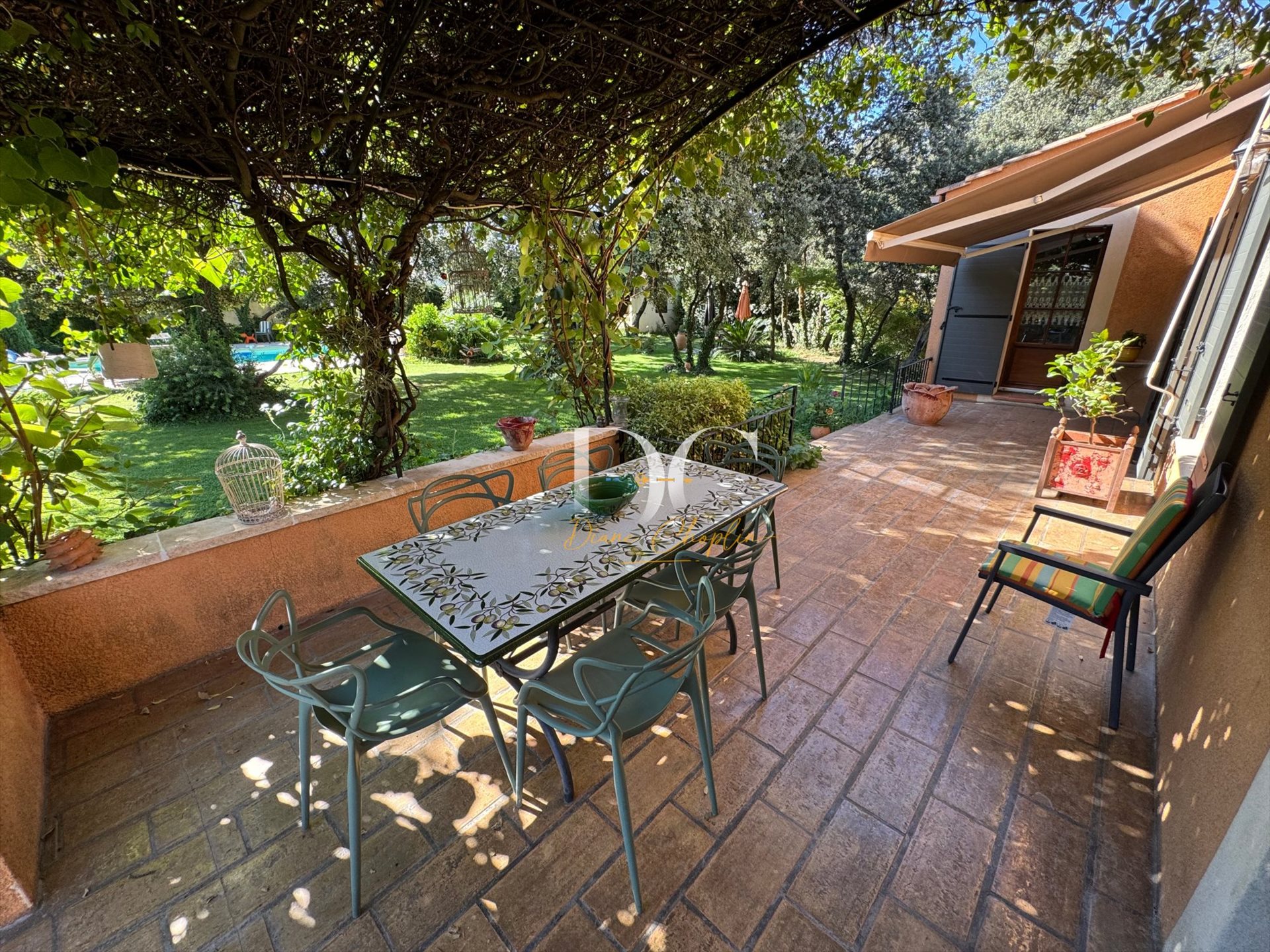 Maison à vendre, 145m², Sorgues