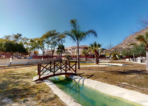 Advert pic 0