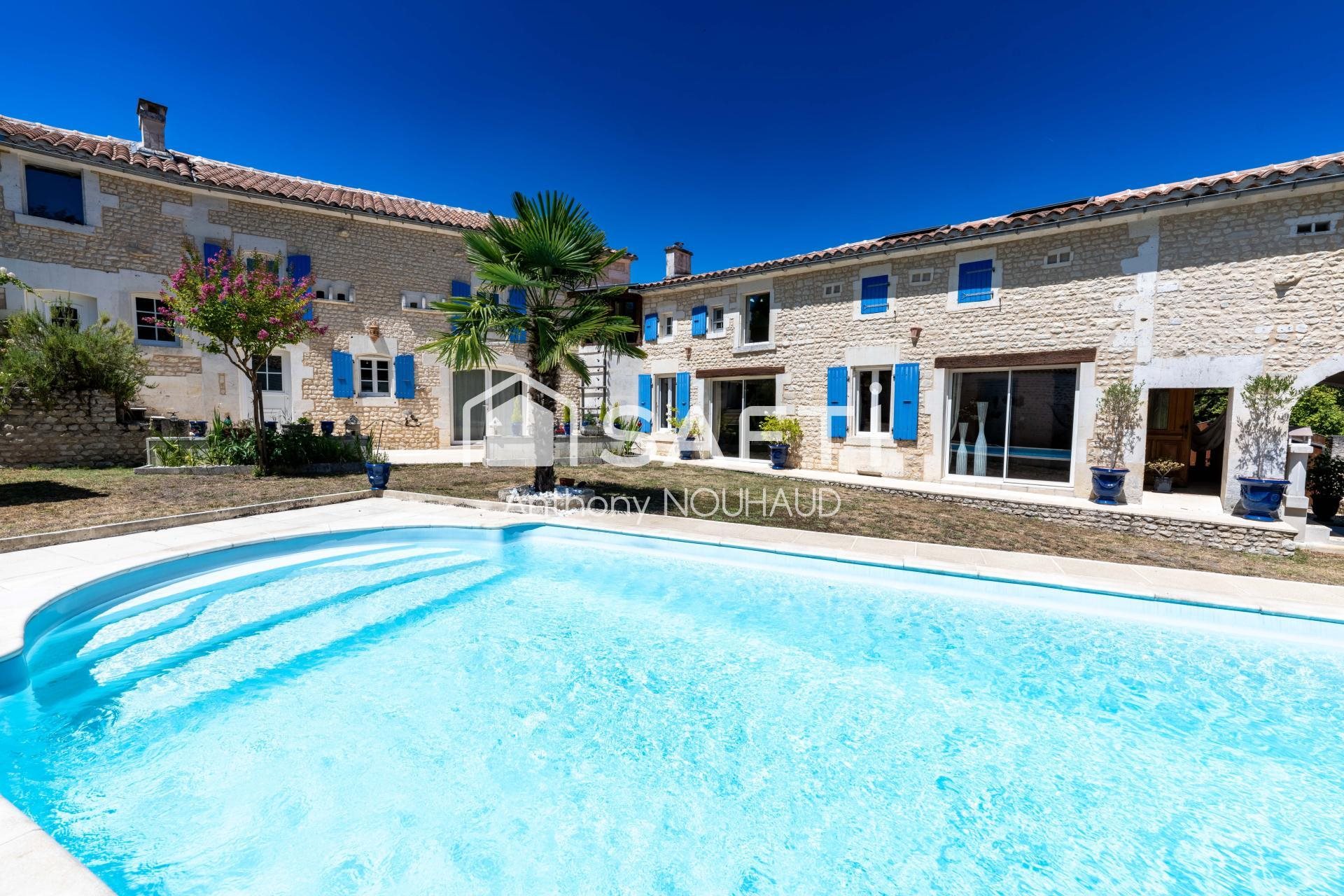 Maison à vendre, 228m², Cognac