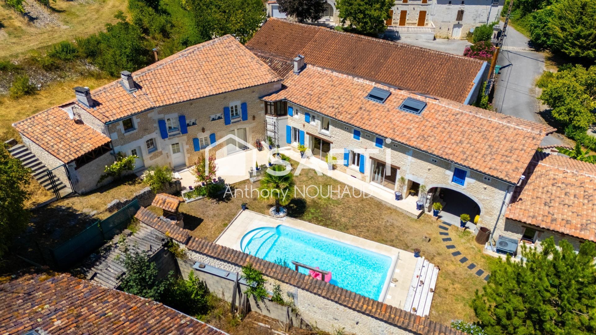 Maison à vendre, 228m², Cognac