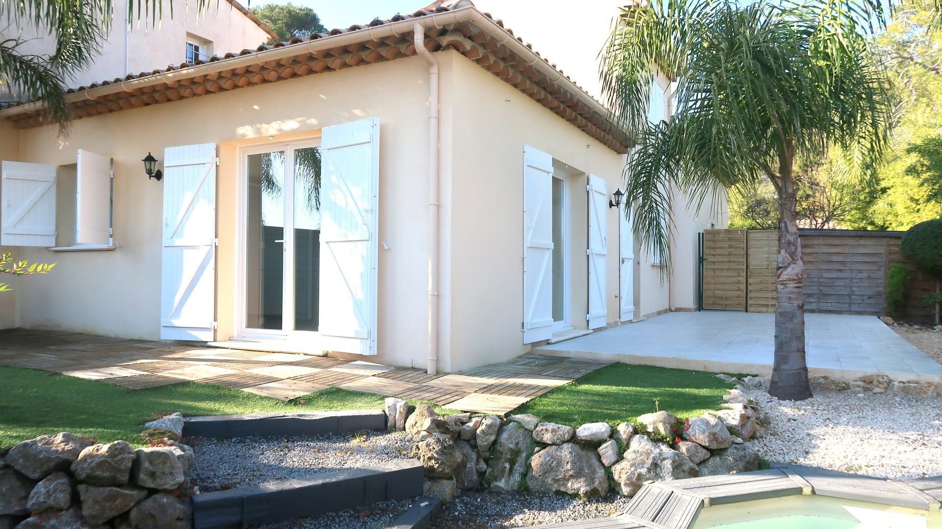 Maison à louer, 72m², Mougins