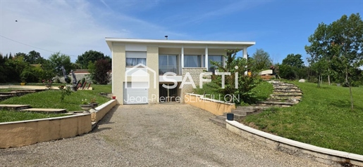 Maison 6 pièces 228 m² · à Sainte-Livrade-sur-Lot · 228 m² · 299 900 €