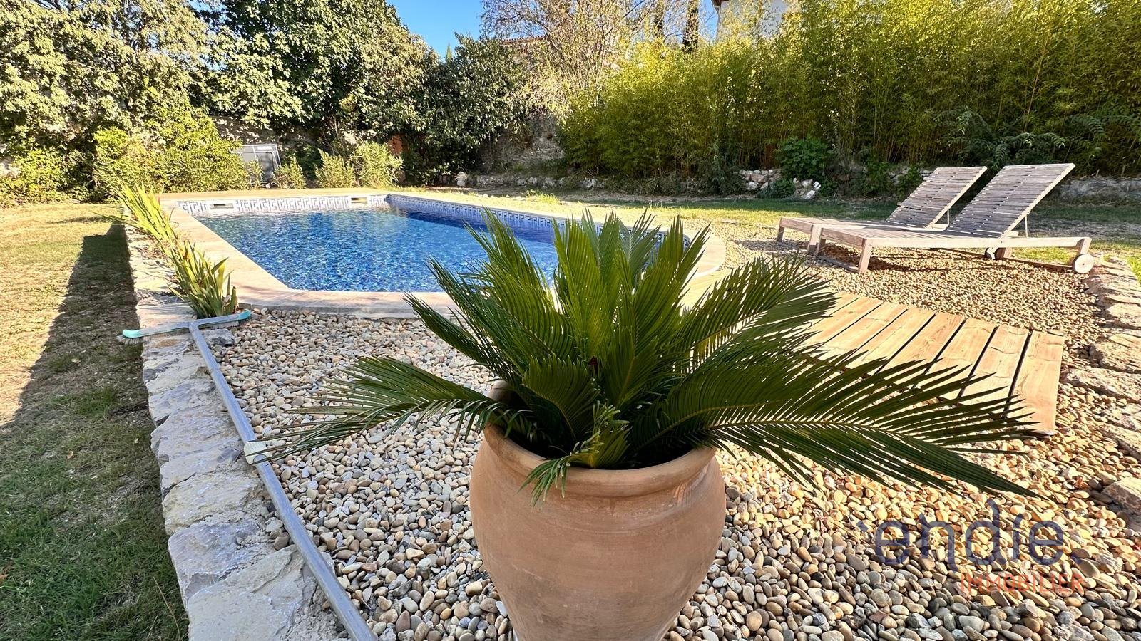 Maison à vendre, 158m², Lorgues