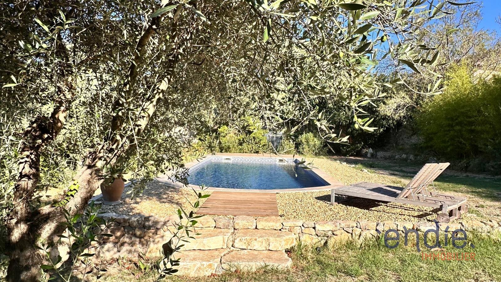 Maison à vendre, 158m², Lorgues