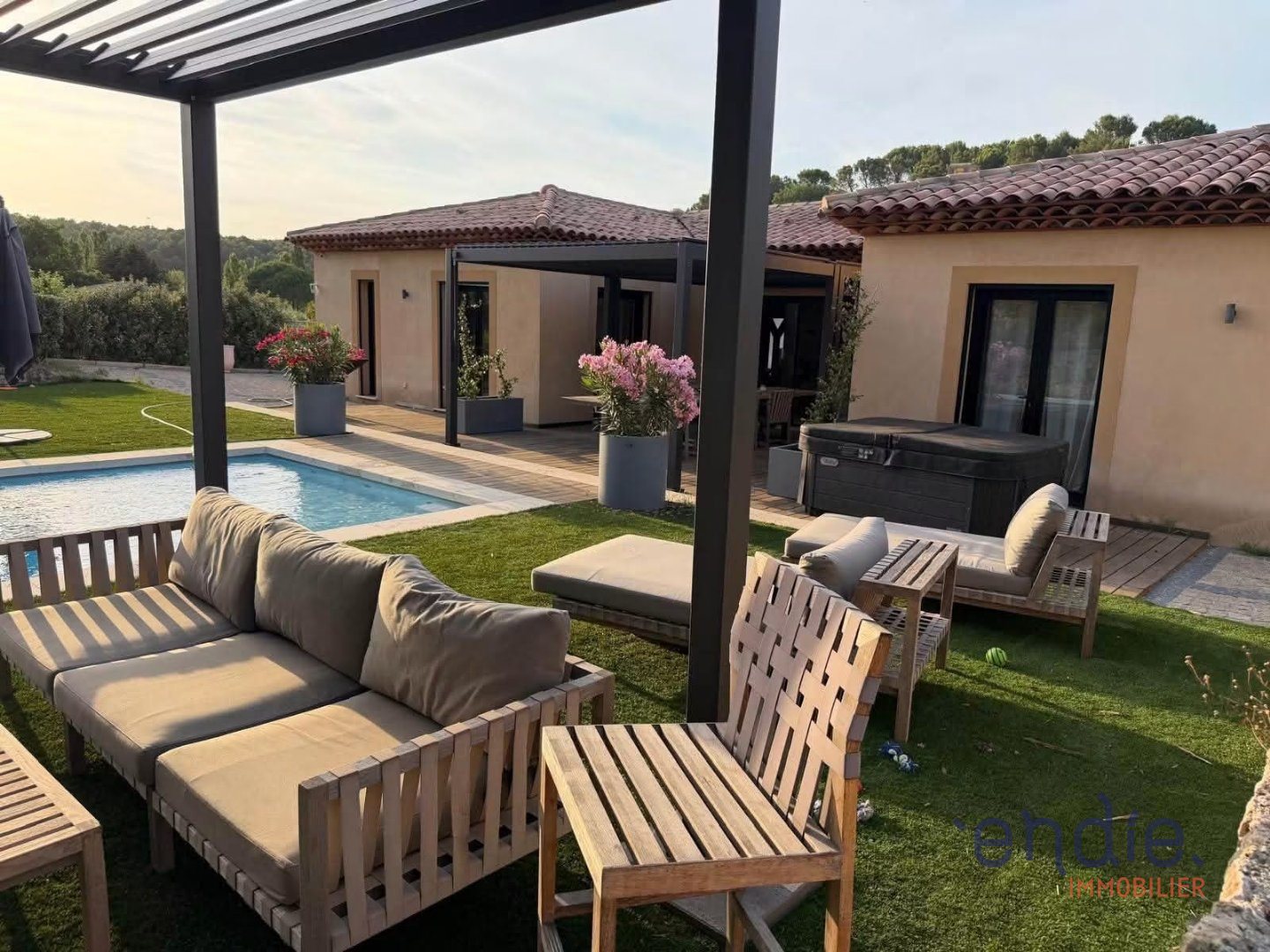 Maison à vendre, 150m², Lorgues