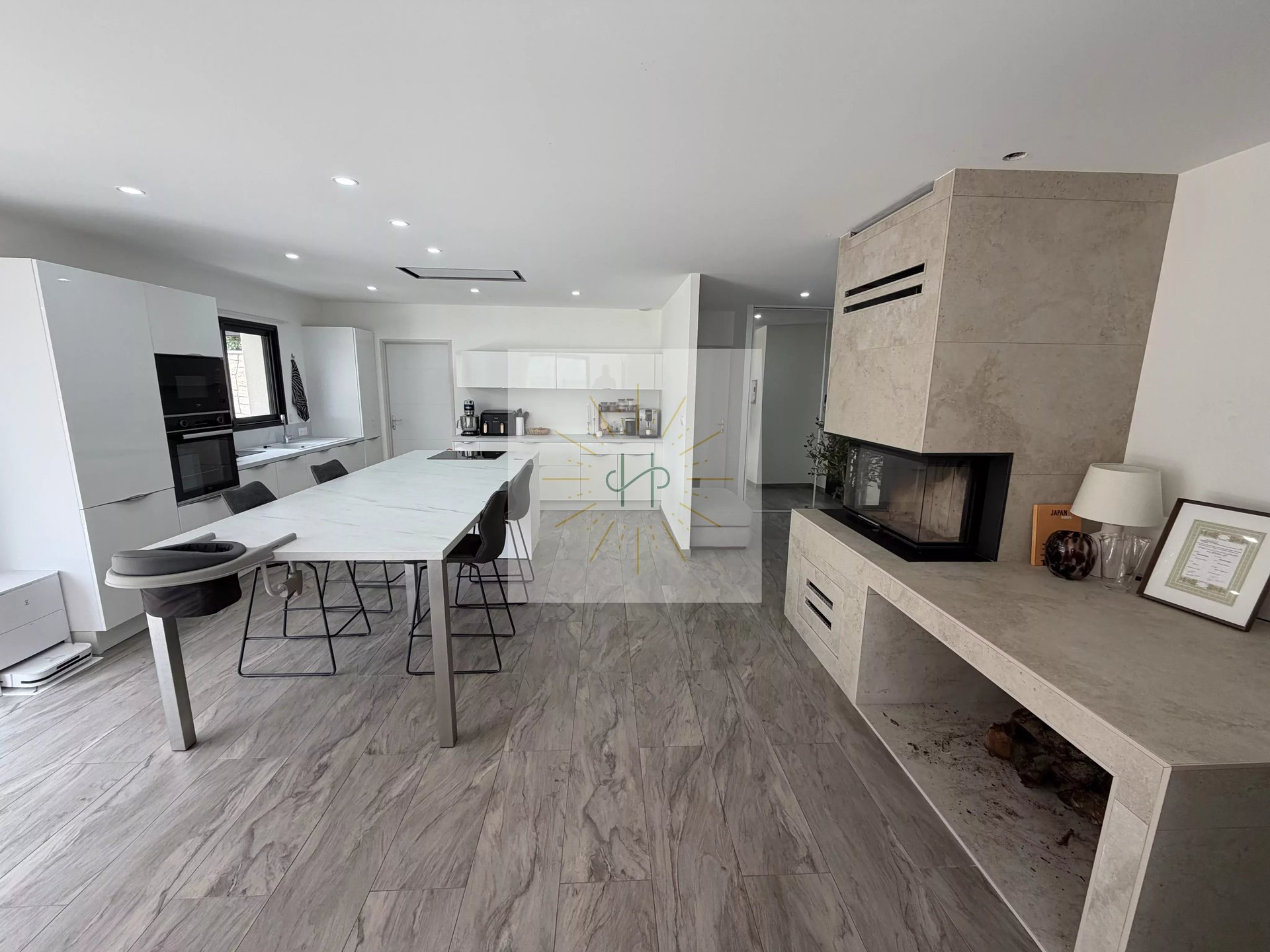 Maison à vendre, 121m², Cruas