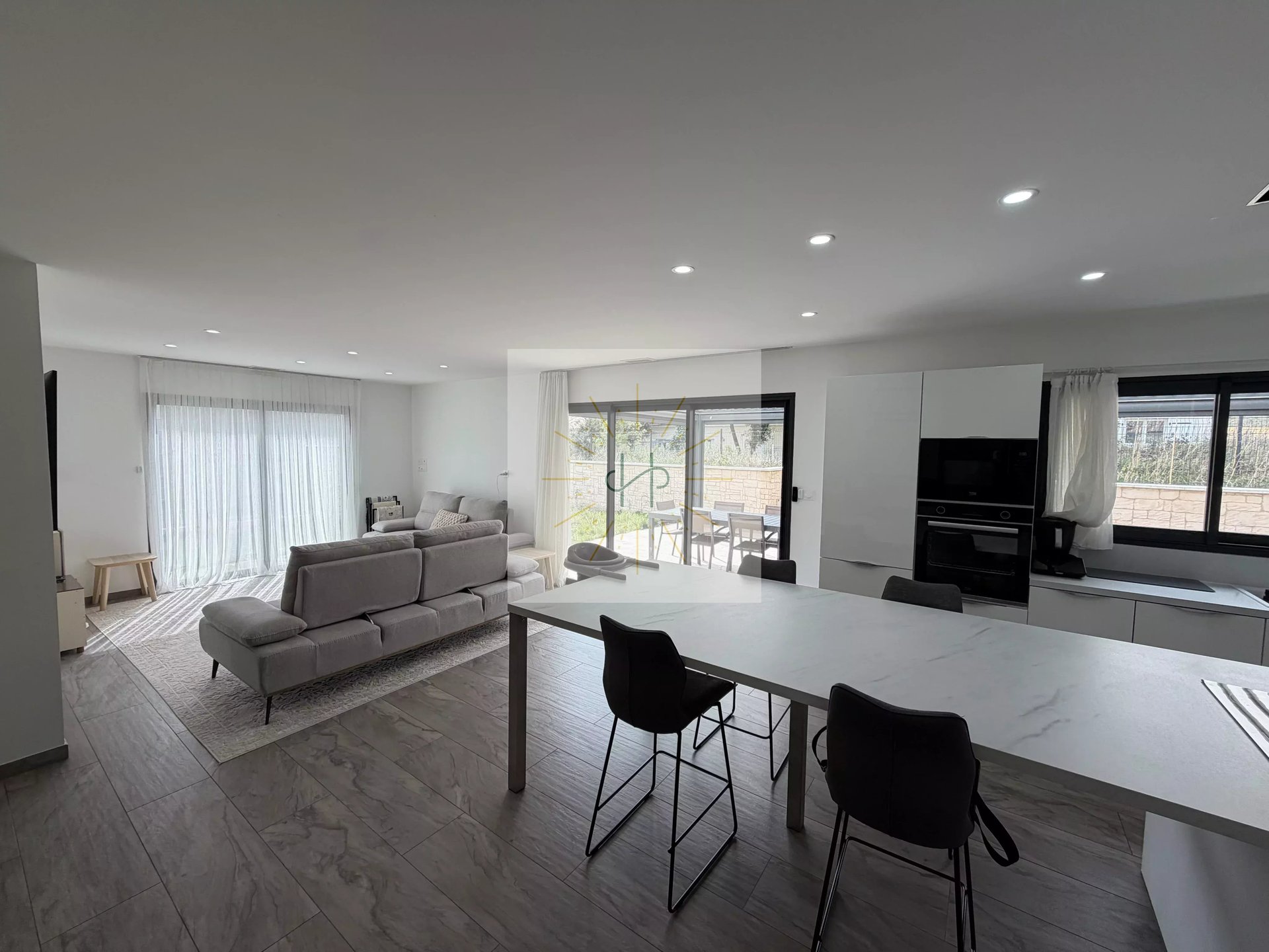 Maison à vendre, 121m², Cruas