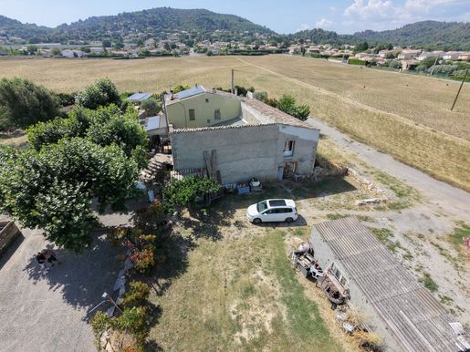 Maison 6 pièces 141 m² · à Villeneuve · 141 m² · 491 150 €