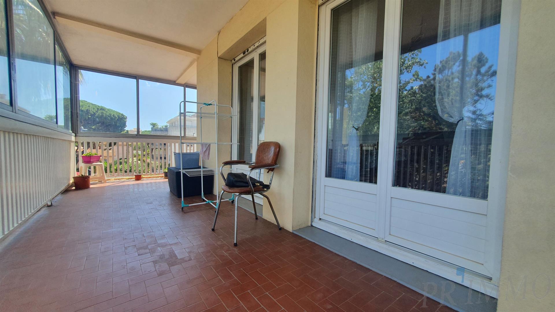 Appartement à vendre, 74m², Fréjus