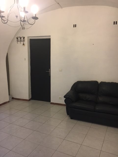 Appartement à louer, 52m², Lézan