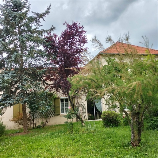 Advert pic 0