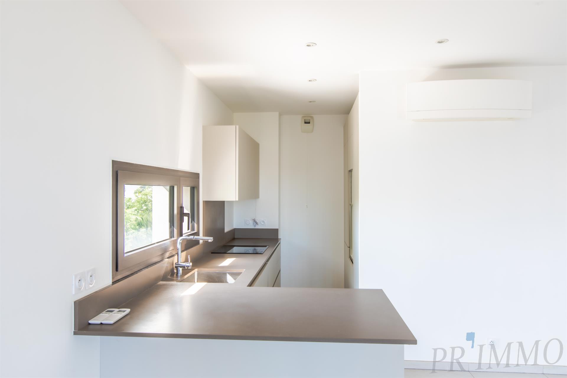 Maison à vendre, 143m², Fréjus