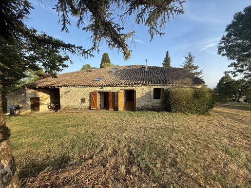 Maison 10 pièces 189 m² · à Bourg-de-Visa · 189 m² · 299 000 €