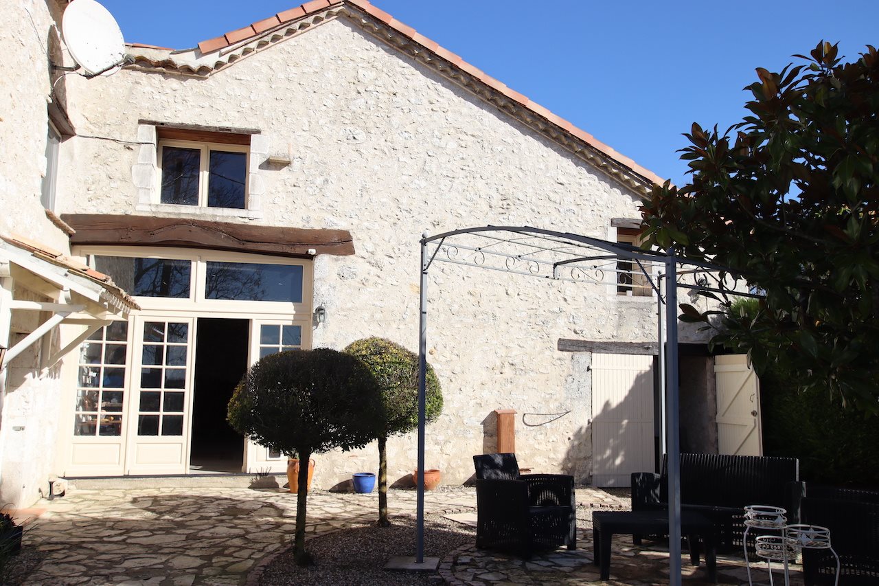 Maison à vendre, 140m², Montaigu-de-Quercy