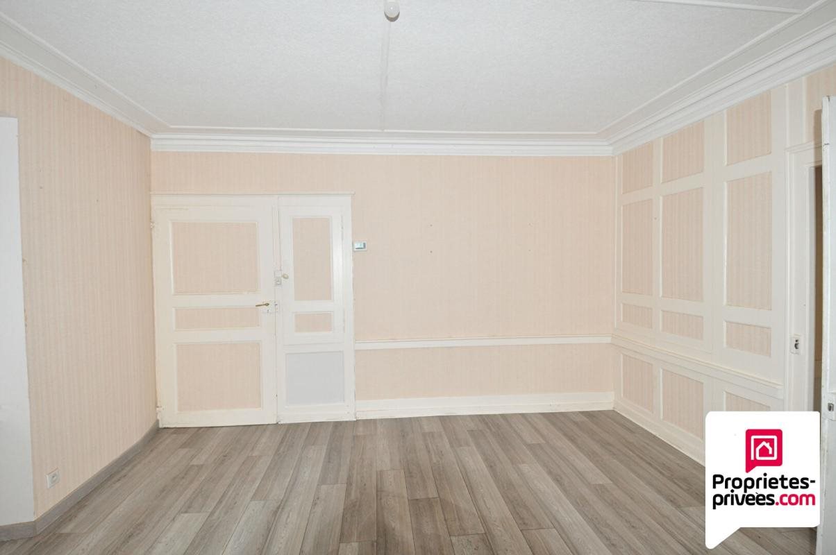 Maison à vendre, 245m², Montécheroux