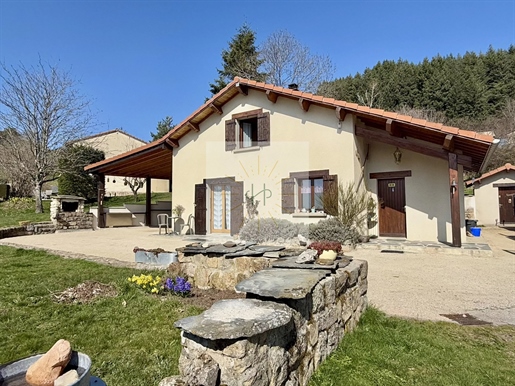 Maison 4 pièces 65 m² · à Saint-Jean-Roure · 65 m² · 149 000 €