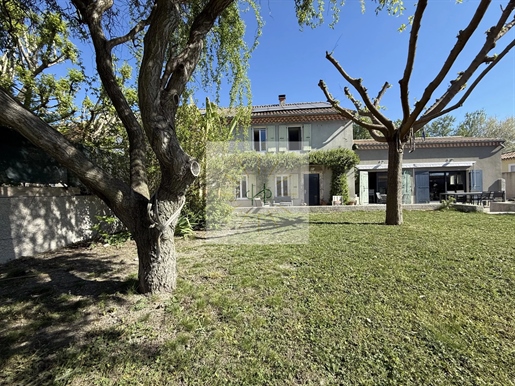 Maison 6 pièces 175 m² · à Montélimar · 175 m² · 470 000 €