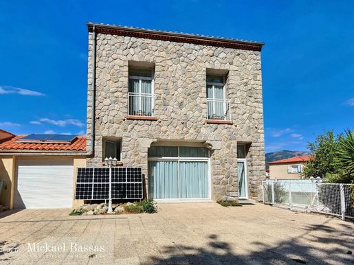 Maison 5 pièces 141 m² · à Prades · 141 m² · 270 000 €
