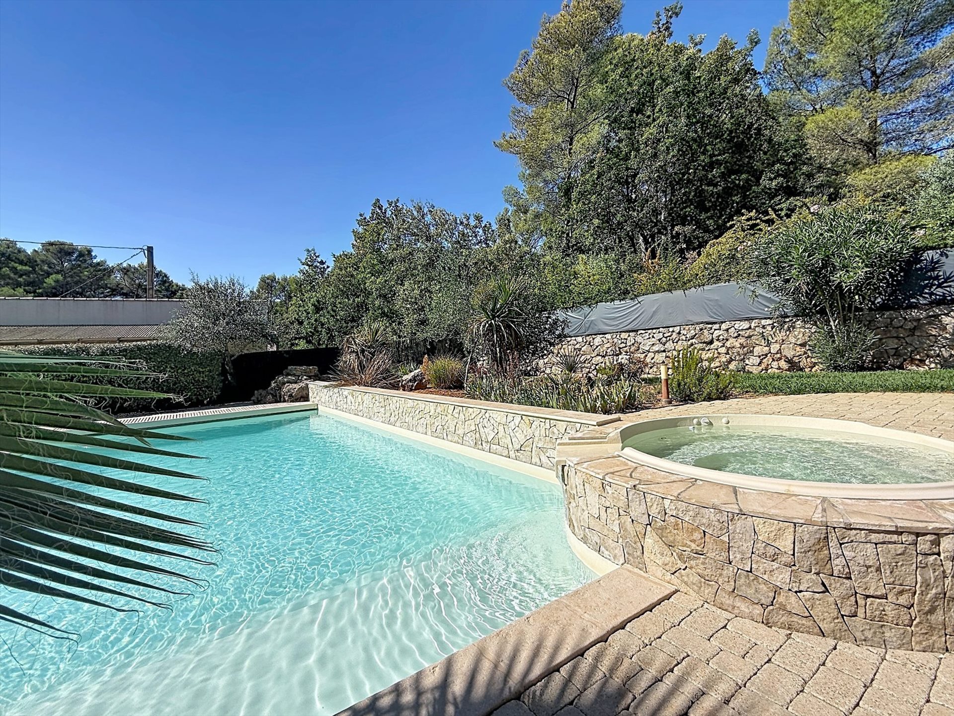 Maison à vendre, 184m², Draguignan